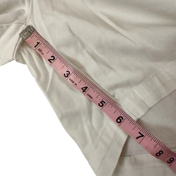 Reyn Spooner ~ Womens White Chino Shorts ~ size 14 ~ side and back pockets - Picture 8 of 8